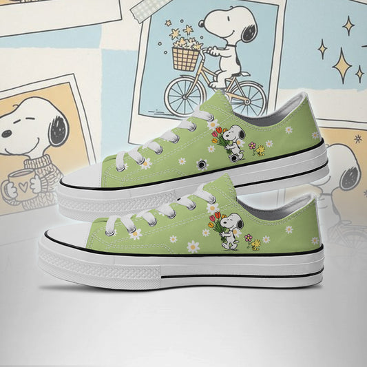 Snoopy Low-Top V9 Shoes