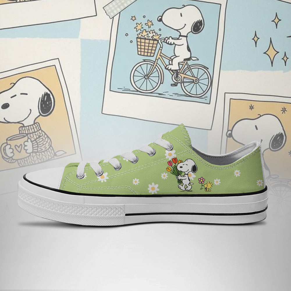 Snoopy Low-Top V9 Shoes