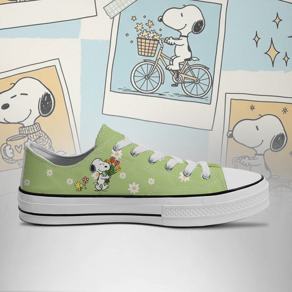 Snoopy Low-Top V9 Shoes